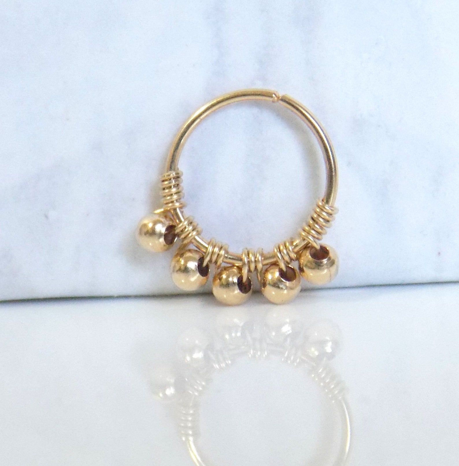 14K Gold Filled Beaded Nose Ri - Body Jewelry Hangers reseña y precio
