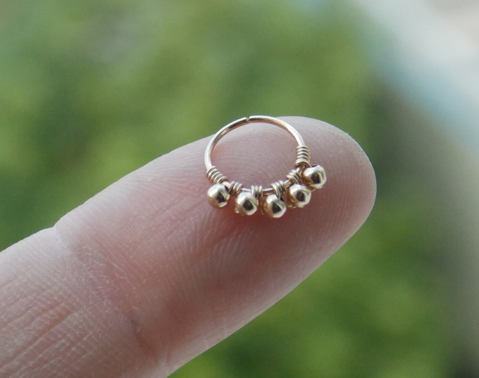 14K Gold Filled Beaded Nose Ri - Body Jewelry Hangers reseña y precio